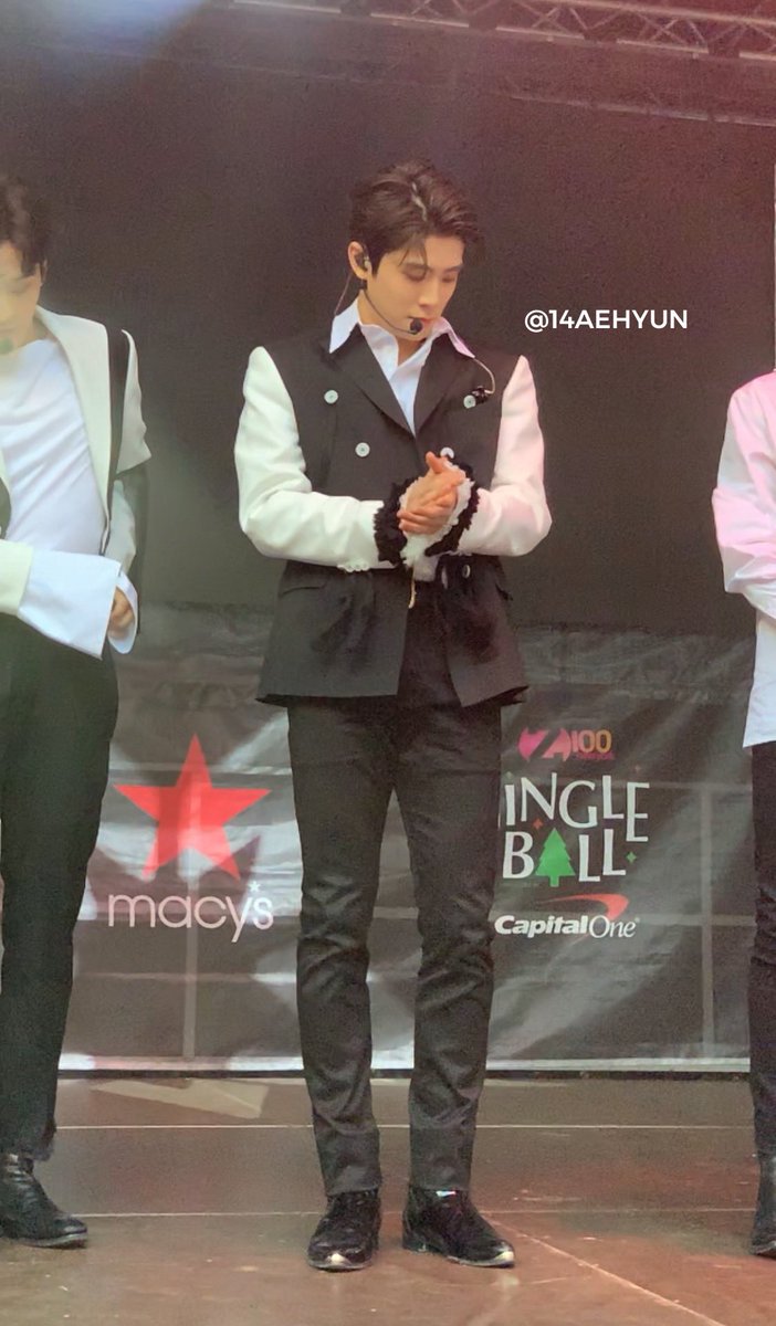 이건...갤러리에 한 장쯤은 다들 있잖아요...