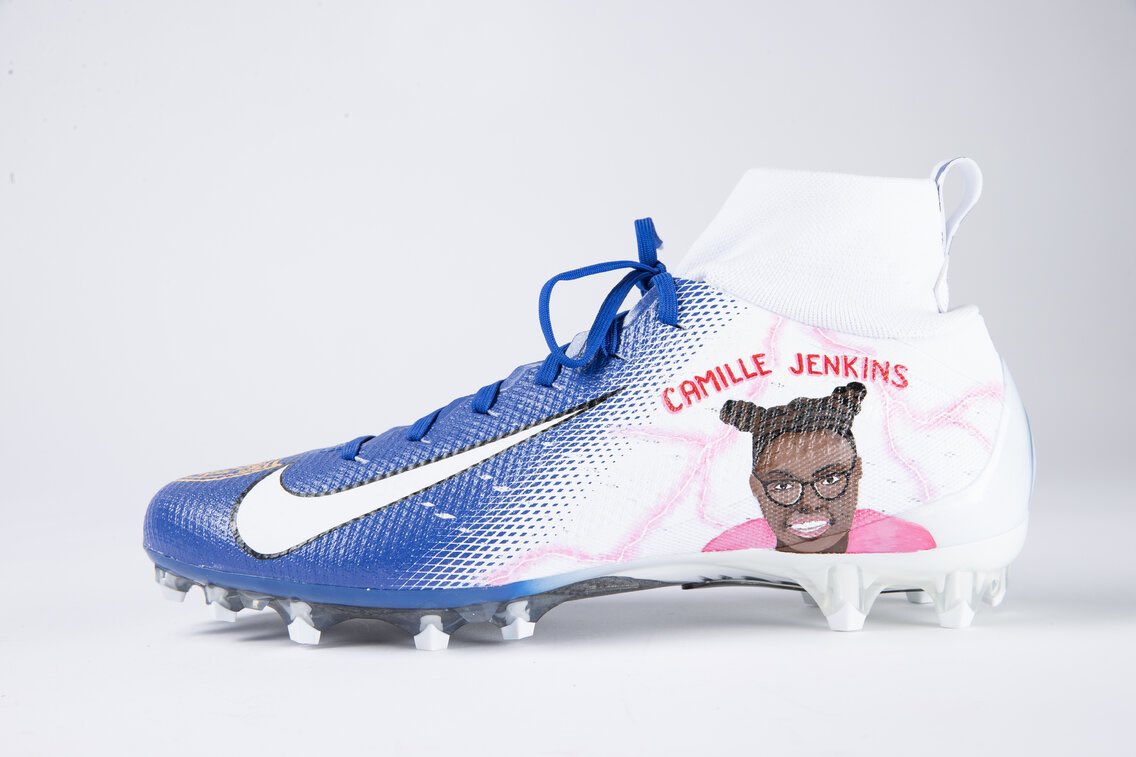 ggshaka_on_top's tweet photo. #MyCauseMyCleats ❤️🖤💙 https://t.co/uSKBhRYIgt