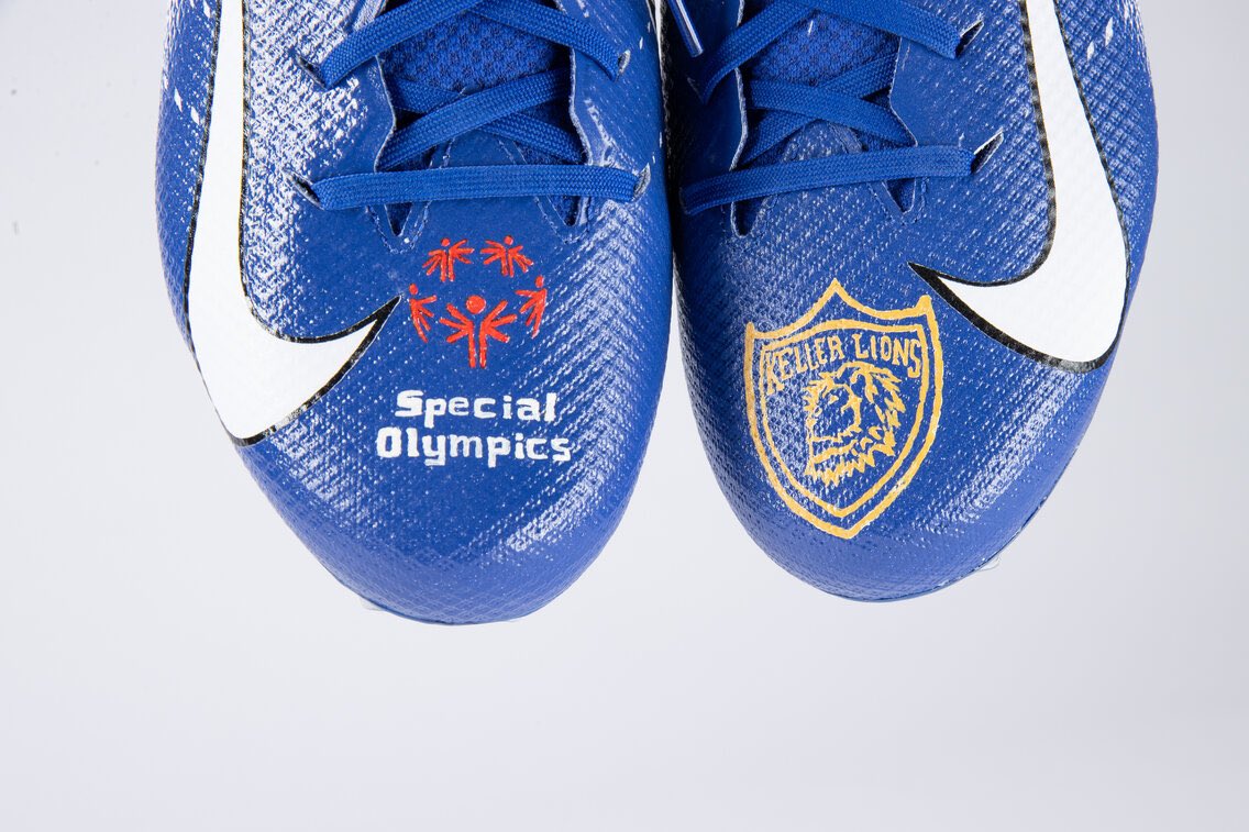 ggshaka_on_top's tweet photo. #MyCauseMyCleats ❤️🖤💙 https://t.co/uSKBhRYIgt