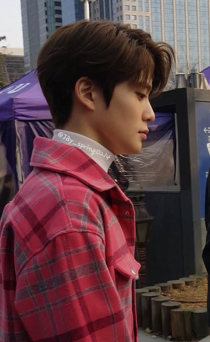 이건...갤러리에 한 장쯤은 다들 있잖아요...