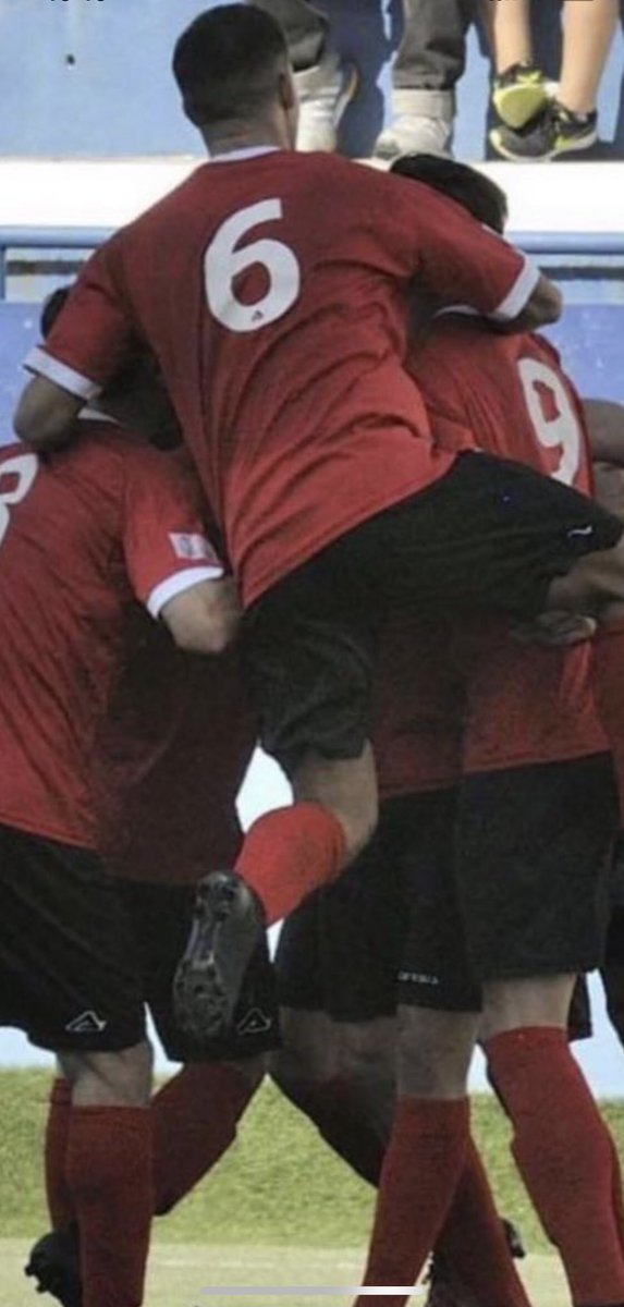 cmartinez00's tweet photo. Como echo de menos la sensación de un domingo tras una victoria
Como echo de menos el volver a competir 
Como te echo de menos fútbol!
Gracias @FCF_CAT por contribuir en que este año sea el peor de la historia !
Los que no consideráis profesionales también tenemos derecho a jugar https://t.co/uYGvAnEs7p