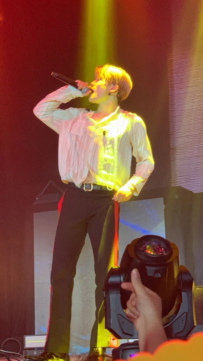 이건...갤러리에 한 장쯤은 다들 있잖아요...