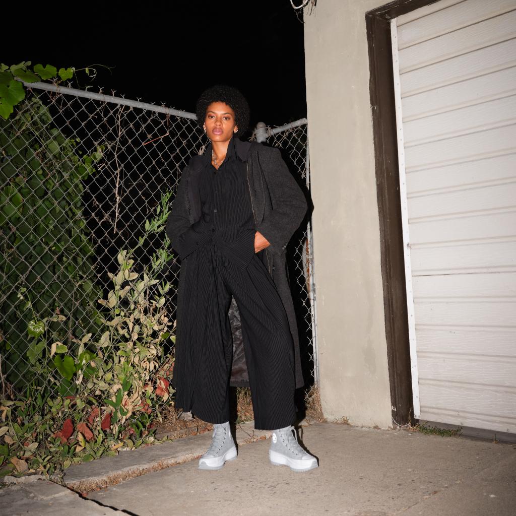 converse run star hike negras foot locker