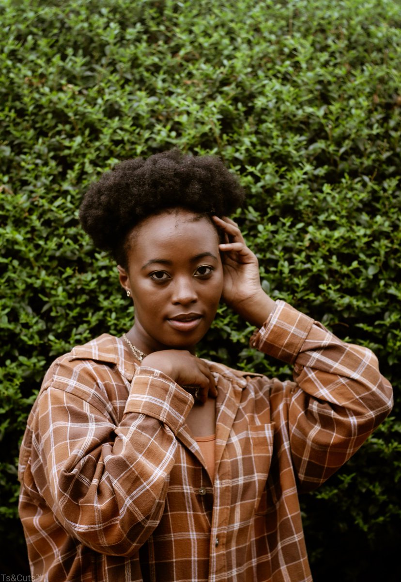 TsandCuts's tweet photo. Taking "sweet melanin"✨ to a whole new level

👸🏾:@rabomohlomi
📸: @TsandCuts https://t.co/Cneug5vBe6