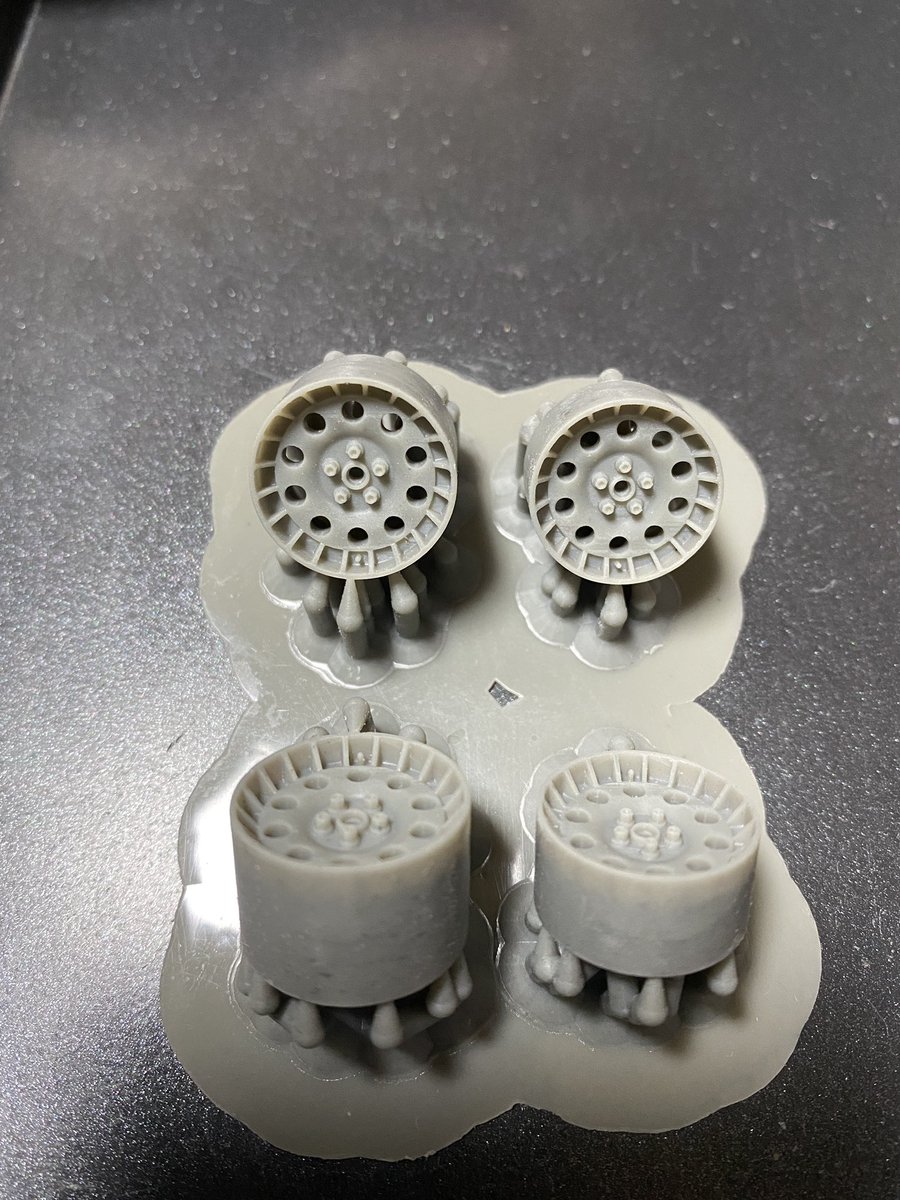 root3p's tweet image. hasegawa 1/24 lancia 037.