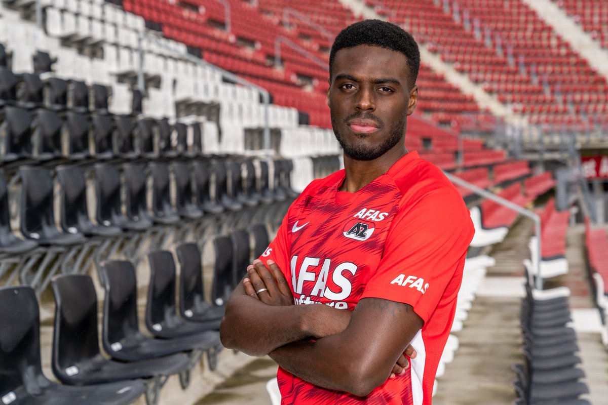 Bruno Martins Indi, footballeur. Alkmaar 34 sélectionsAprès 4 années prometteuses au Feyenoord, le défenseur file à Porto. Pas retenu par Nuno Espirito Santo, il continue sa route à Stoke City, en prêt puis définitivement malgré la relégation. En prêt à l’AZ.