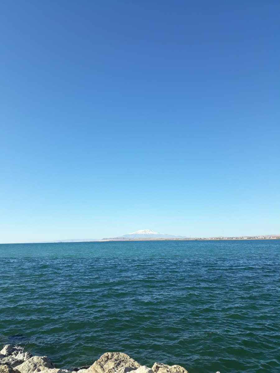 sonsuzaskfb's tweet photo. Ben hariç hiçbir şey kalakalmıyor Olric...

Hüzne bulanmadan yaşanmıyor ki Olric... https://t.co/5A7DhzgepV