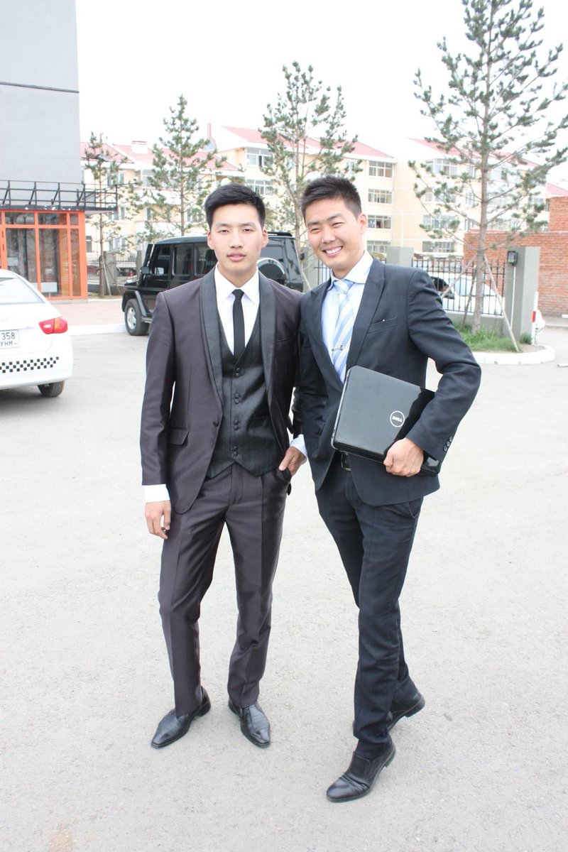 Odgerel_p's tweet photo. За гоё гоё зургууд зөндөө л байдаг юм байна. #CEOshow 2011 он
@Mashaa_odo https://t.co/8furH6SQ3R