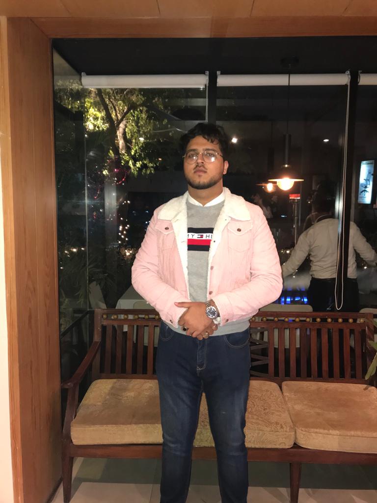 being a badbitch in my pink denim