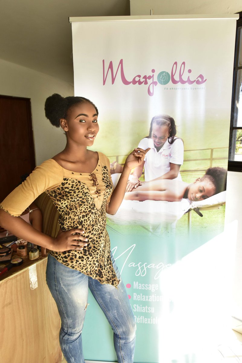 Marjollis_Vital's tweet photo. Shooting time for @Marjollis by #NextepCommunication @NextepC
MUA @Anou_Bailey
Photo credit @vantzbrutus
Model: #StephanieUgaëlRoberson
#JessicaEstimable https://t.co/Ab0EIaXlOD