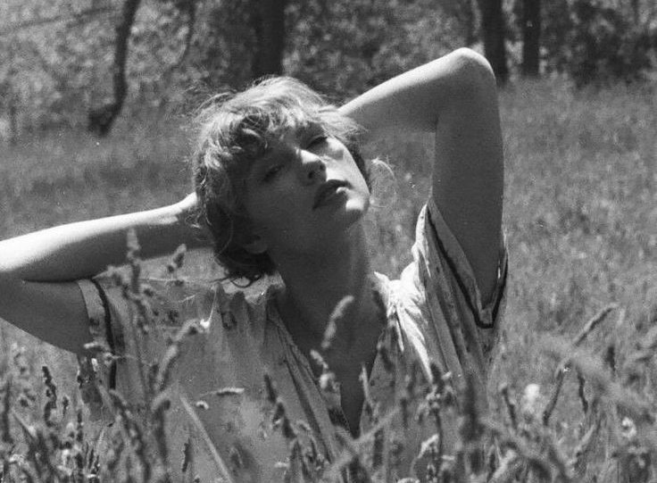  #TaylorSwift    #KIMTAEHYUNG