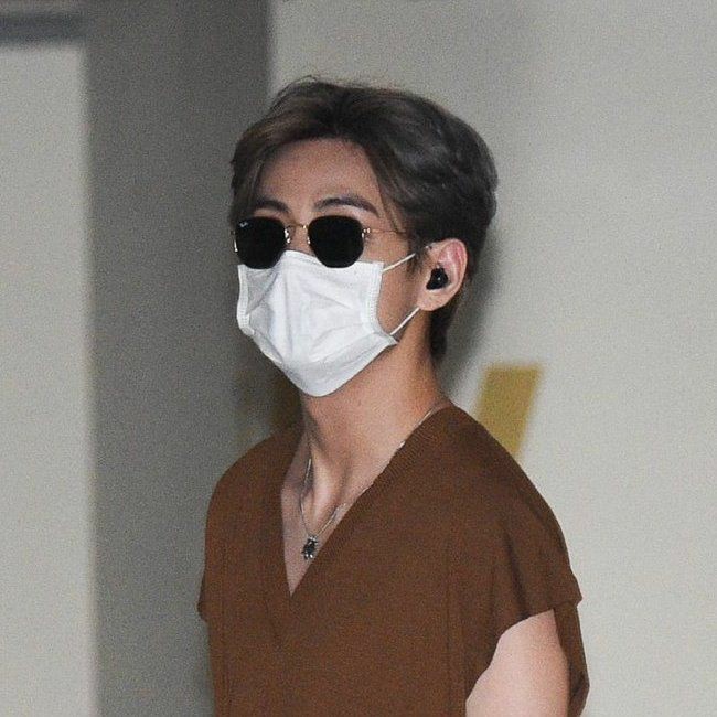  #TaylorSwift    #KIMTAEHYUNG