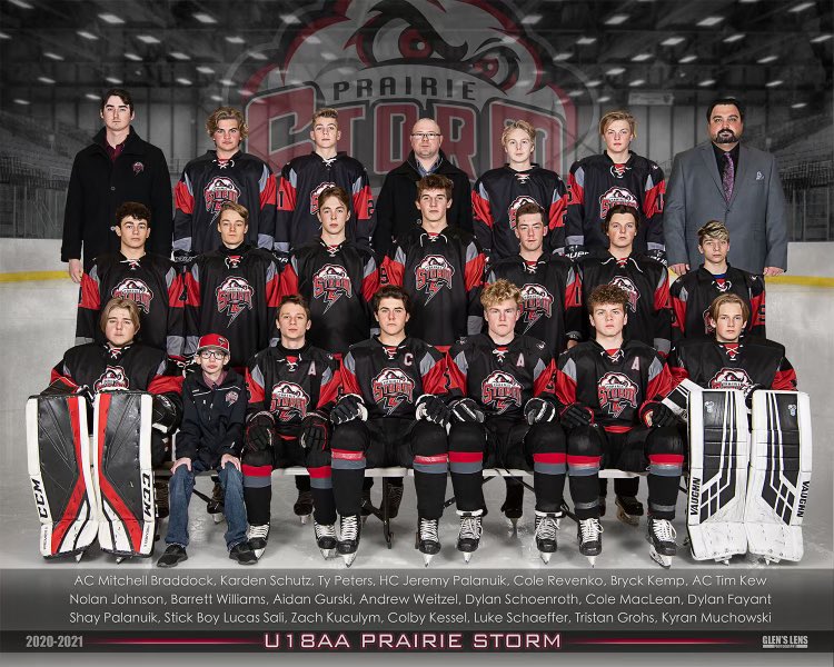 🔥🔥🔥 2020-2021 Prairie Storm U18 AA Team Photo

#prairiestormu18aa #saahl #missthis #lookingood #glenslensphotography