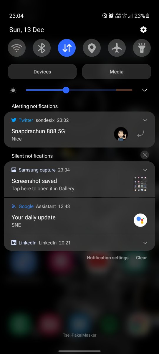 I really love the new recent apps menu.The animations, the smoothness.... Everything just makes a lot of sense and I actually think this is the second-best recent apps menu (in terms of usefulness) but the best in terms of fluidity.