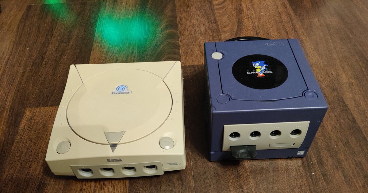 GameMistress's tweet image. Which retro console do you feel os the most underrated from these two?

Sega Dreamcast or Nintendo Gamecube?