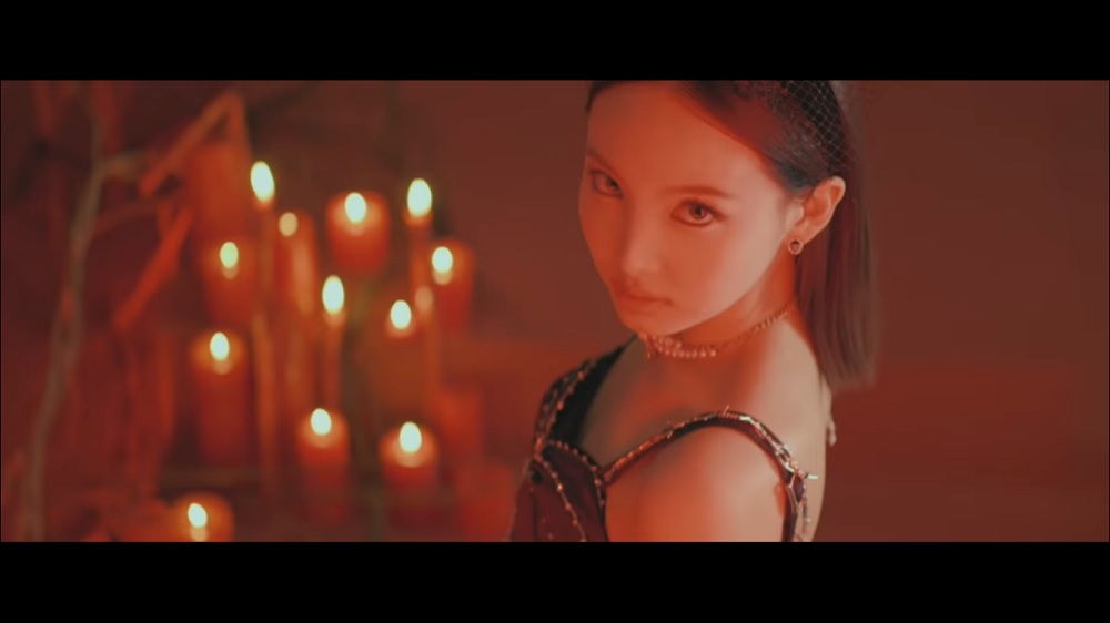 Allkpop Twice Members Show Off Their Magnetic Gaze In Cry For Me Concept Film T Co Ydbzxxfabe T Co Xhc1mzum Twitter