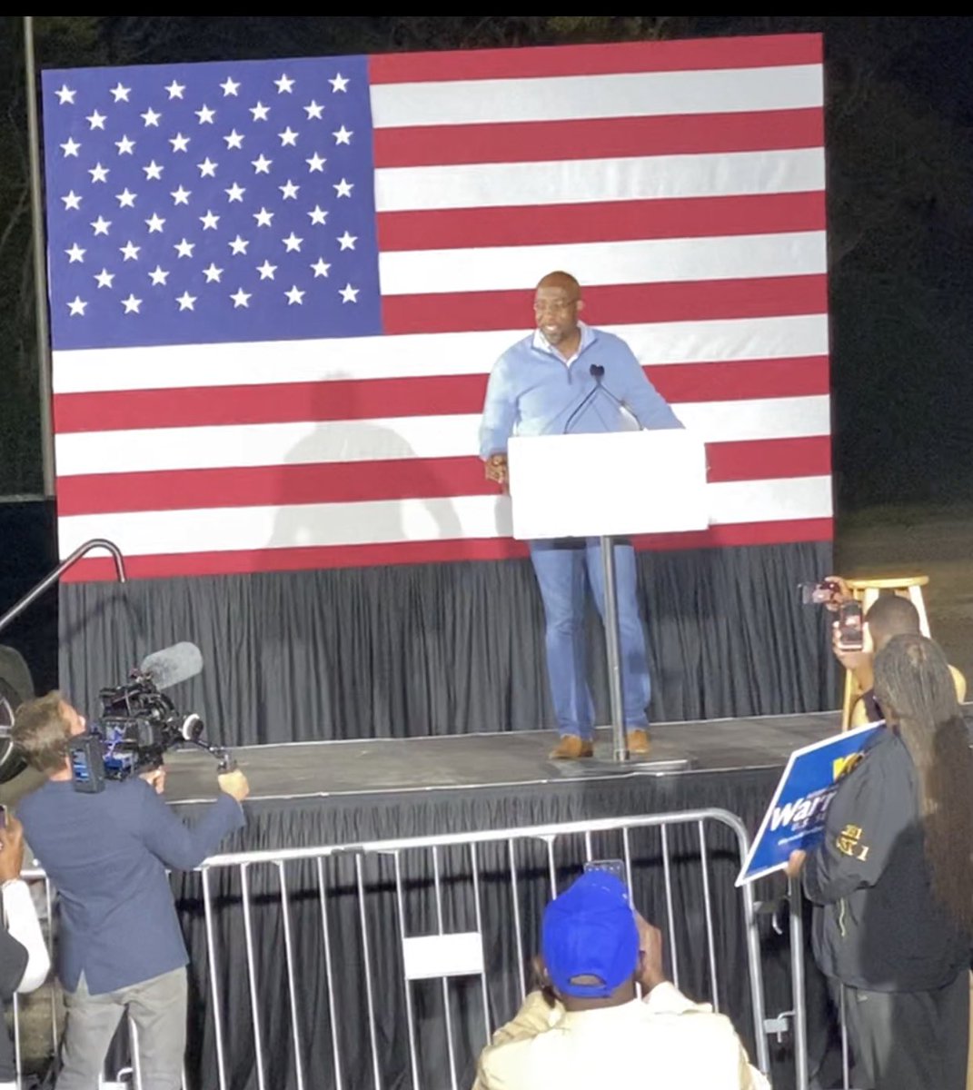 My home state GA is comprised of 159 counties and yesterday evening,  @ReverendWarnock held a rally in my hometown of Albany. Albany is located in Southwest GA and this region is oftentimes ignored. What do I mean?  #gapol