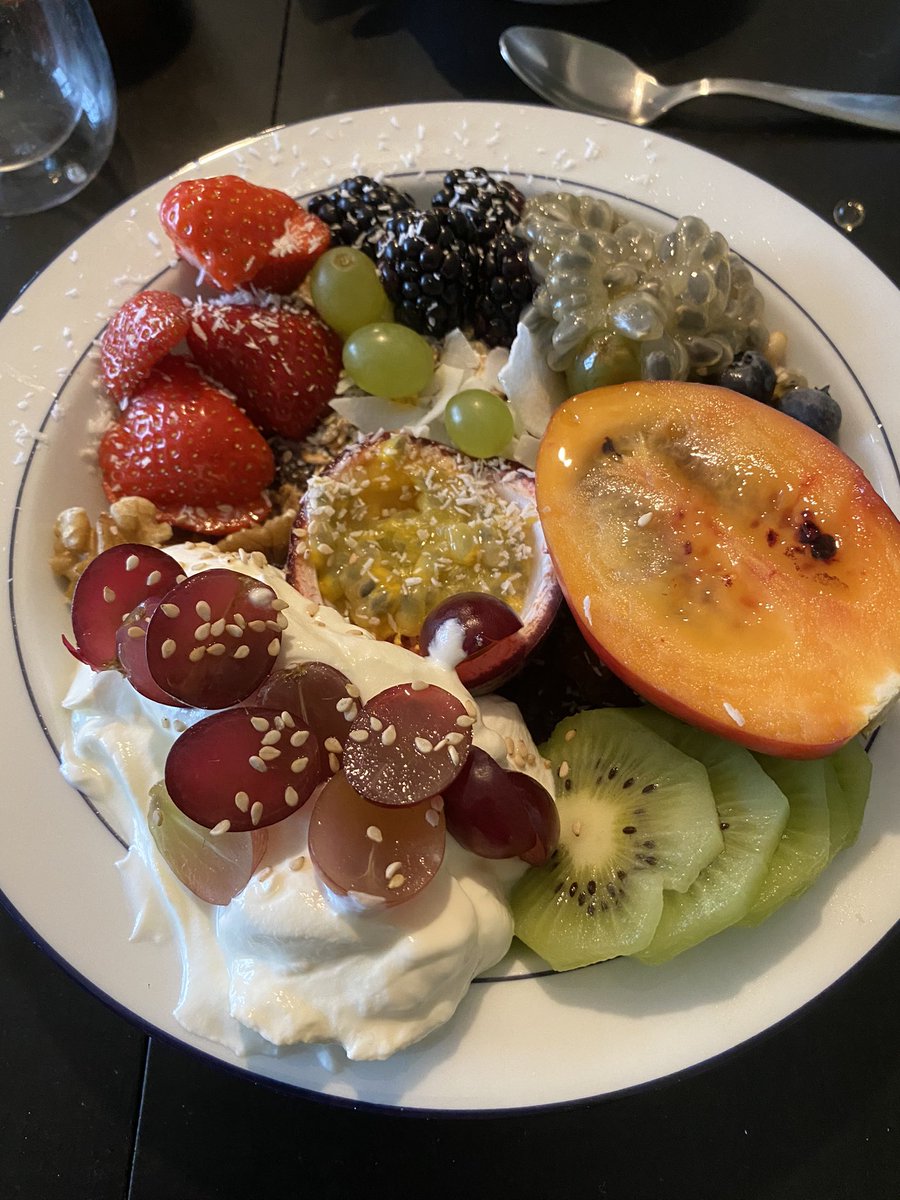BreakfastShe's tweet photo. Saturday morning breakfast #breakfast https://t.co/F0ZJF1pO7Z
