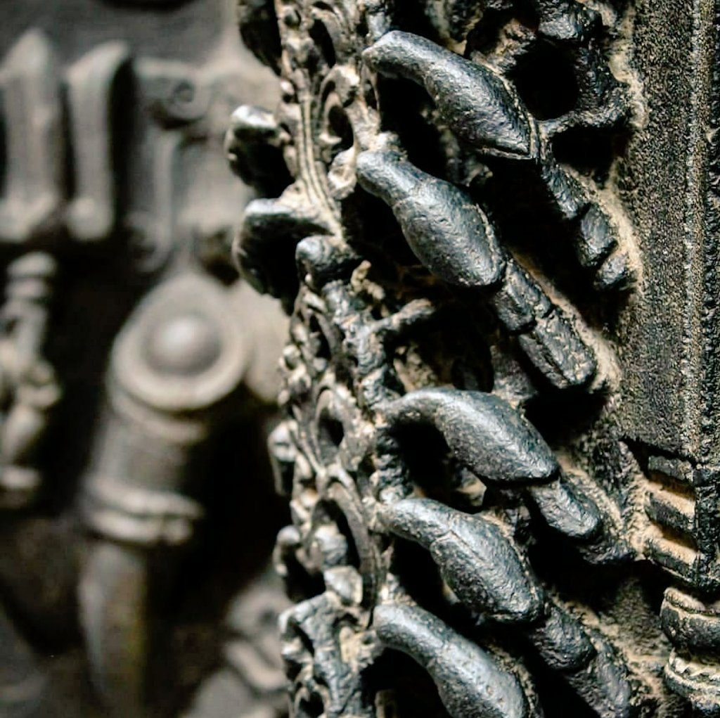 AncientGreats's tweet photo. The perfection and the details that is shown in these magnificent indian #temples is unmatchable.

All the wondors of the world will shy away after looking at this.

Vijayanagara contribution to Bhoganandishwara temple #Karnataka

#UNESCO #WorldHeritagePHL #AncientAliens https://t.co/fbWpdbqUhP