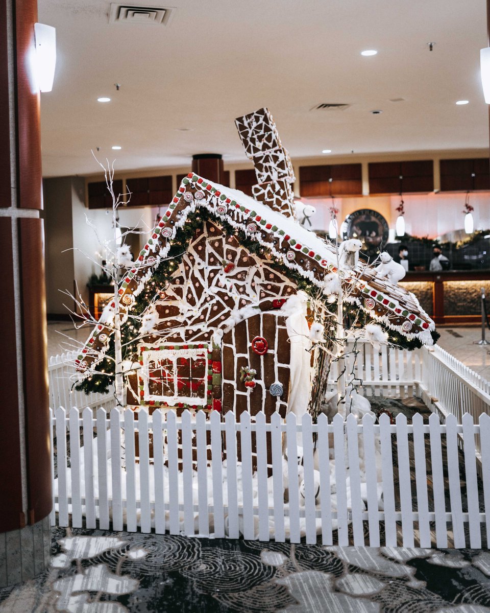 Are you ambitious enough to build a life-size gingerbread house? <a href="/GTResort/">Grand Traverse Resort and Spa</a> blew us away with their holiday magic this year, go check out their work for yourself! ❄️