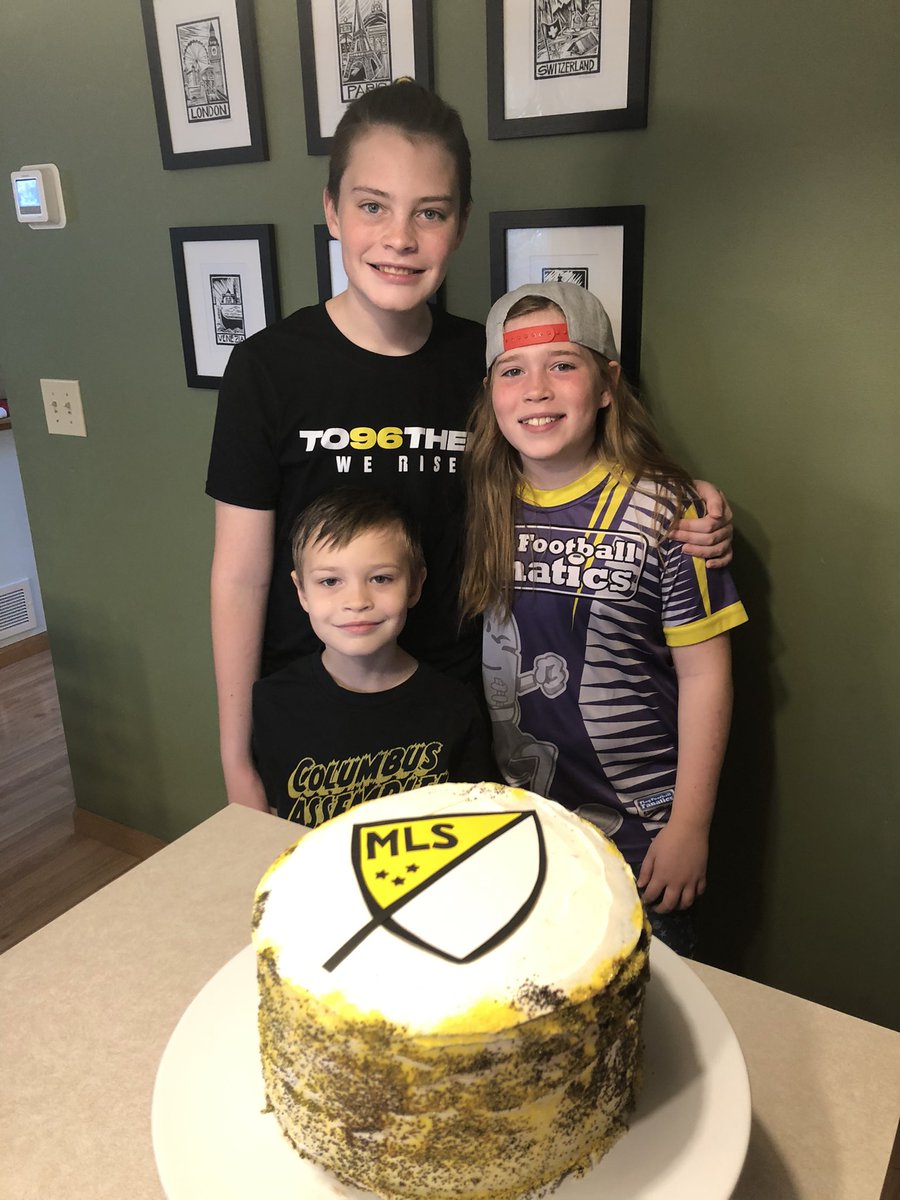 Maria Lowe tweet media