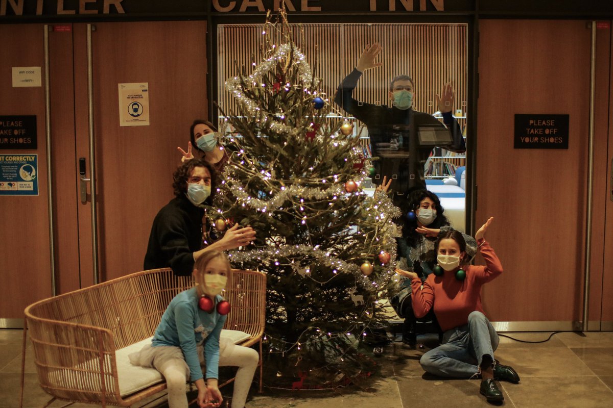 rejsmont's tweet image. Socially-distanced 😷 @SynFlyLab Xmas🎄 brunch 😅! Thank you for the amazing food and board games session! @Ayaa_Gomaa @SarahSpeed18 @ctousm and Ahmed!