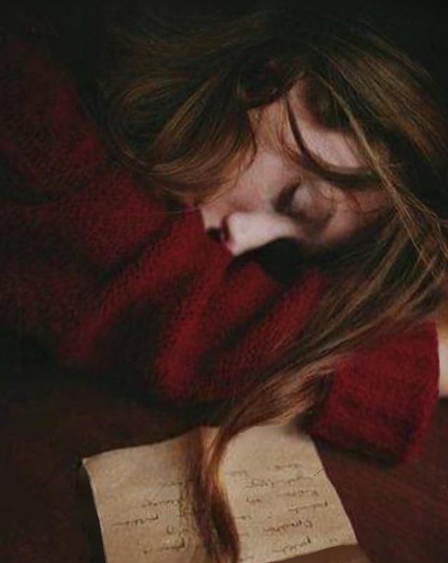 maha_mhooon's tweet photo. هناك لحظات تكون النفس فيها
جاثية على ركبتيها 
مهما كانت حالة الجسد ...

#ڤكتور_هوجو https://t.co/qAfmfvhtgV
