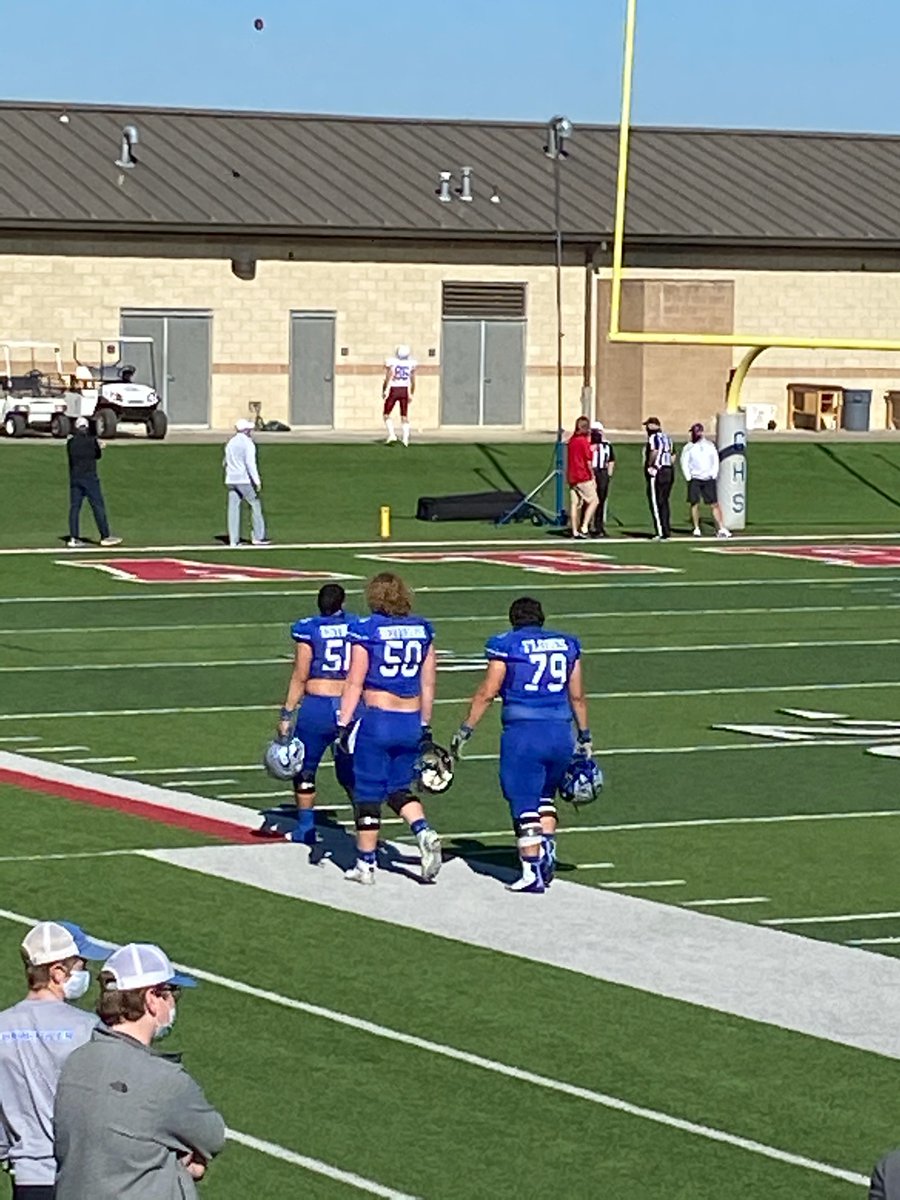 Norbert_Flores's tweet photo. On to the next chapter. #TheLeftSide #OLinePride #2021 @tre_flores1 @heffernancC @Estrada02Jacob @GT_CoachBond https://t.co/BRwCrQGts6
