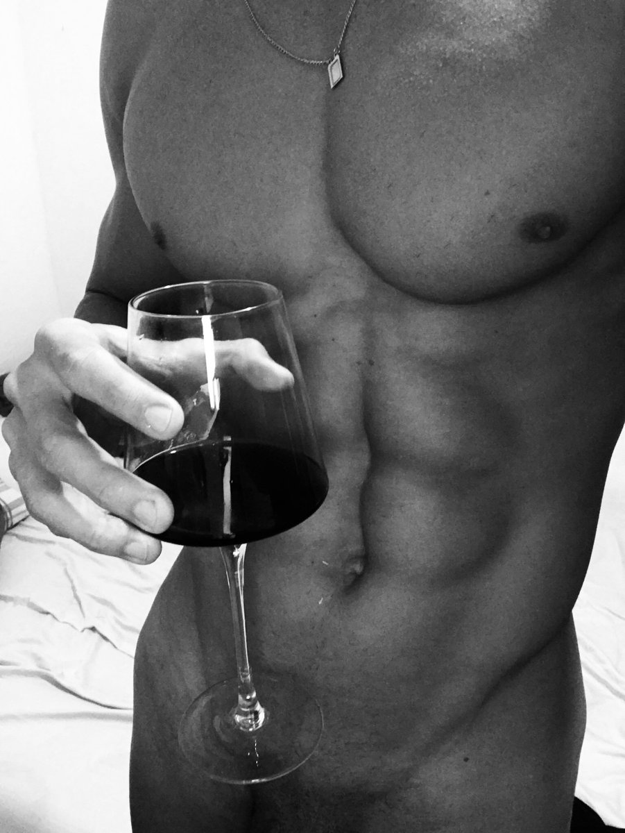 .

                 #𝑆𝑈𝐷𝐸𝐶𝑇𝐼𝑉𝐸𝑆𝑈𝑁𝐷𝐴𝑌

                        𝐵𝐼𝐺 𝐵𝐴𝐷 𝑊𝑂𝐿𝐹

.