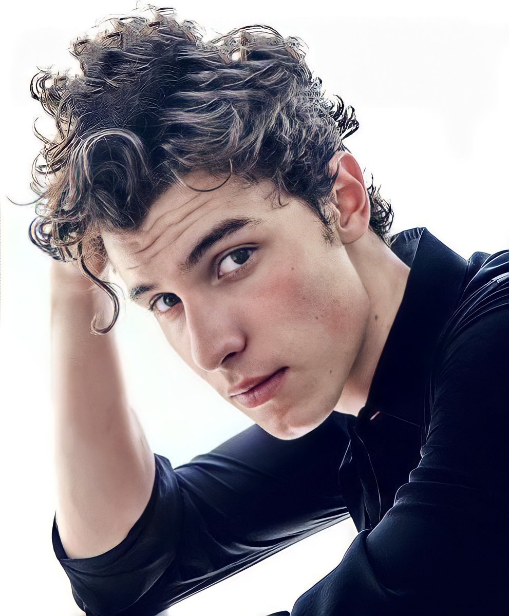 Shawn Mendes' jaw and neck: a necessary thread