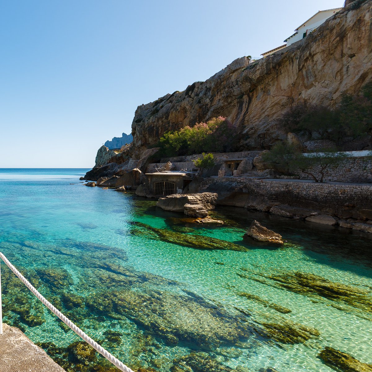 Nuestros hoteles Globales Simar y Globales Don Pedro están situados frente a las aguas cristalinas de Cala San Vicente

Our hotels Globales Simar and Globales Don Pedro are located by the beautiful turquoise waters of Cala San Vicente.  

bit.ly/HotelesGlobales

#mallorca