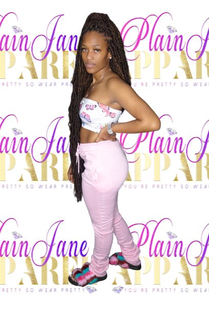 HotGirlBbo's tweet photo. Heyy PrettyGirls Follow us on Ig @plainjane_apparel for the trendiest apparel 😊 You Pretty So Wear Pretty 💎 .. Come Shop Ladies 🤍🛍 https://t.co/G2IfLsYN4C