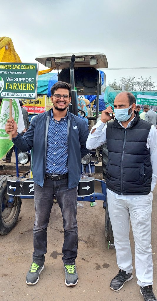 DrShahrukhPT's tweet photo. #Freehealthcamp for our Farmers at SINGHU BORDER. Medical fraternity stands with farmers & determined to serve our Anndata.
#NoFarmersNoFood
#RepealBackLaws
#DoctorsForFarmers
#StandWithFarmers https://t.co/E7Z3w5vuoJ