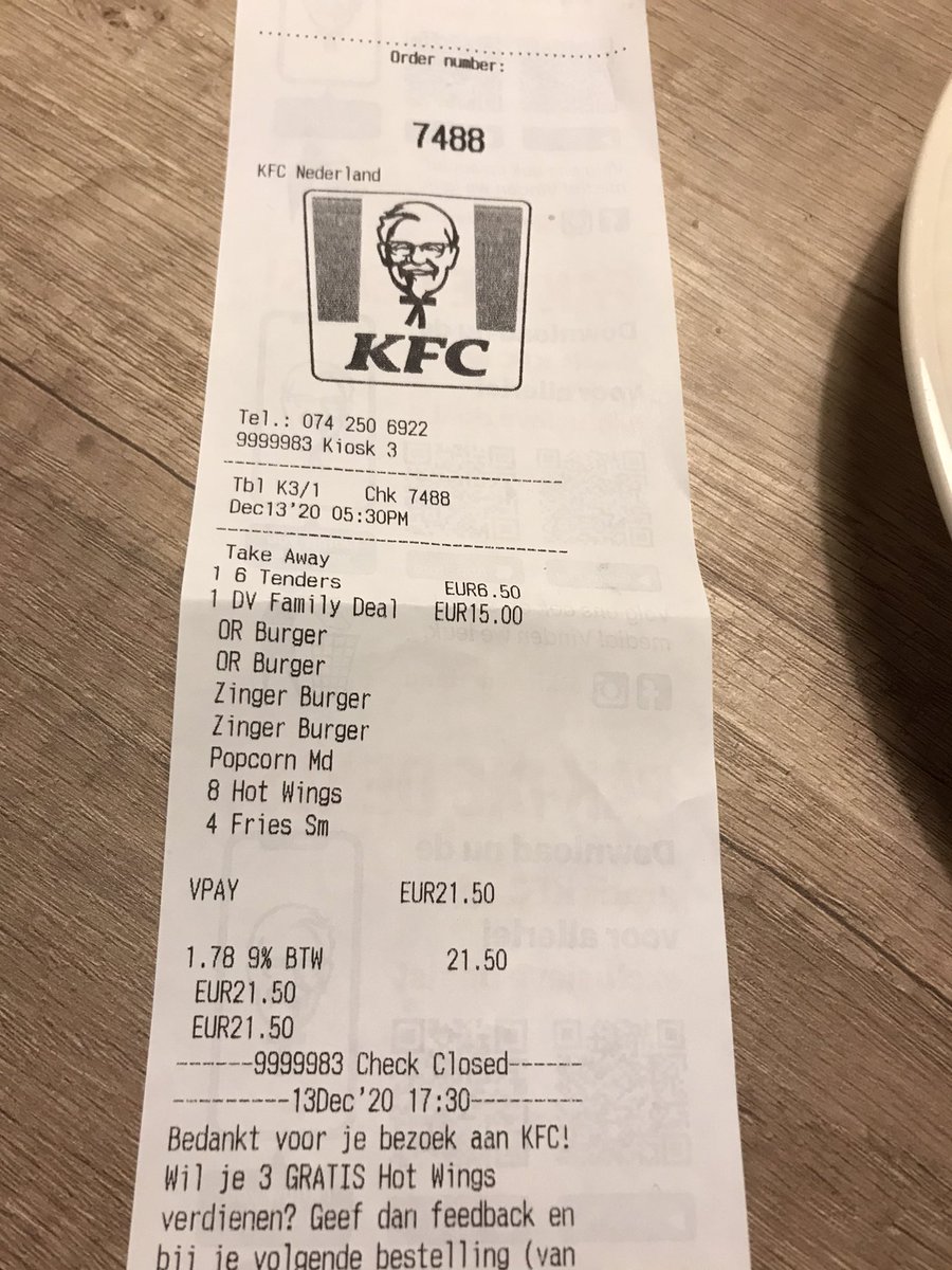 Bobjuh's tweet photo. @kfcnederland we bestellen 6 tenders, maar helaas kregen we er 4. Das wel jammer voor de visite. Nu kwamen we niet goed uit :-( https://t.co/Qd6Wl5xMut