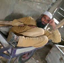 PashtoHumor's tweet photo. me on someone                  me on my
else's birthday                     own birthday https://t.co/5kwapc5zbx