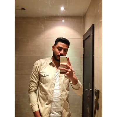 اخاف أن يأخذ الله مني نعمة غفلت عن شكرها
فالحمدلله كثيراً علي كل نعمه أحاطت بي..