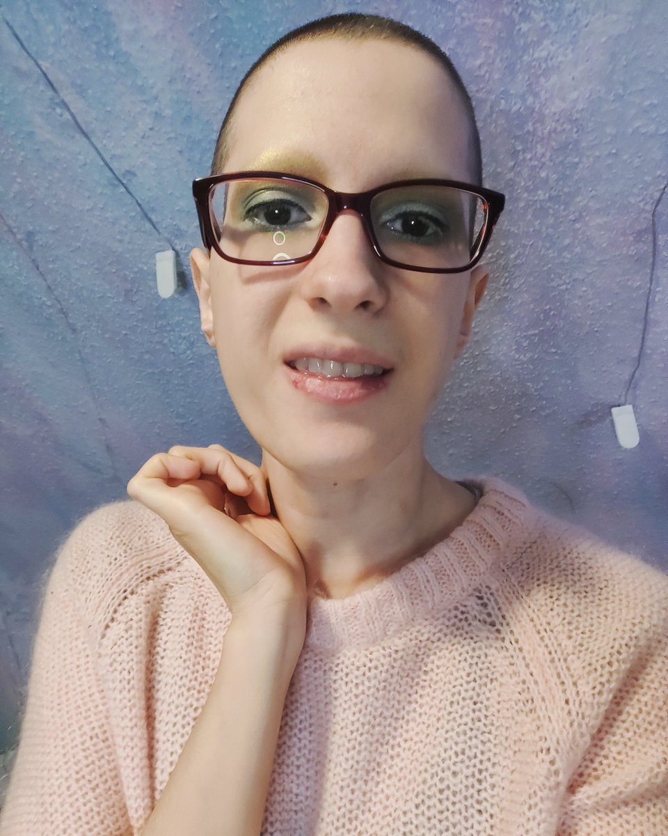 enbytious's tweet photo. In about 2 hours (8ish pm gmt+1) I will be having an interview stream with the amazing @danger666monkey , about presentation, gender, assumptions and prejudice. Join us live for chill, queer vibes
#LGBTStreamer #TwitchAffiliate #TalkshowStream https://t.co/gPE59ztYfU