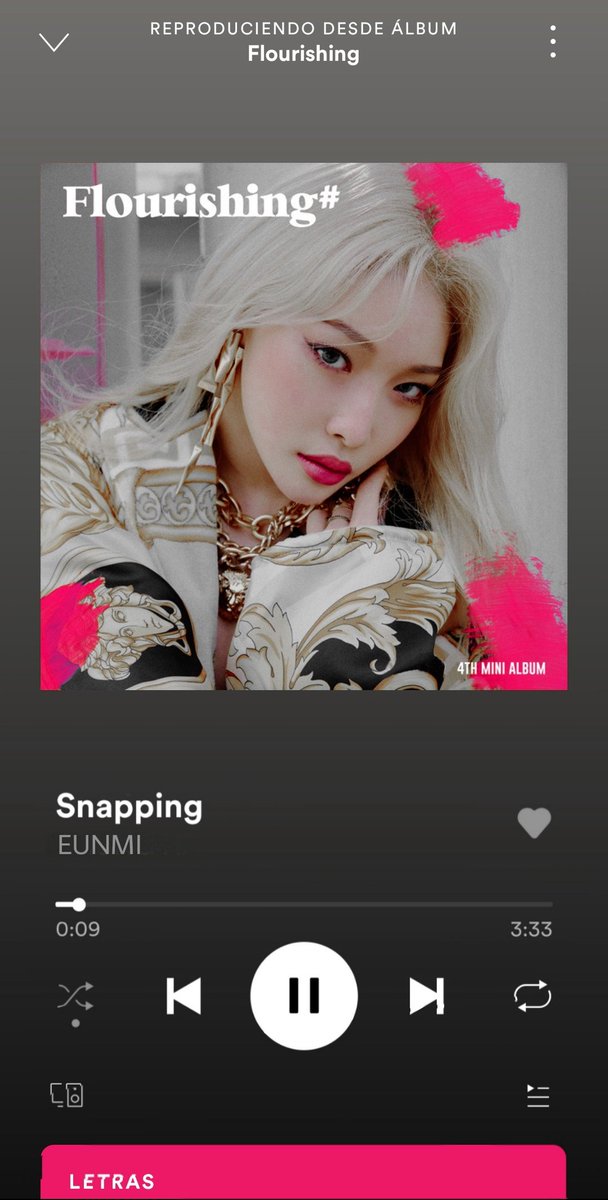 officialunev's tweet photo. 🎧 .  𓂅  𝗹une   𝘃 ₊  ᥱᥣoᥙrs : (𝒑.)  lαч-lıst,, #𝗪��𝗙𝗹𝗼𝘂𝗿𝗶𝘀𝗵𝗶𝗻𝗴 ⋆ #𝗘𝘂𝗻𝗺𝗶_𝗦𝗻𝗮𝗽𝗽𝗶𝗻𝗴  -   @eunmi_tw 

[#Rose] ¿Yo? Las más feliz y enamorada con el material de esta nena, me encantaron los regalitos que venían 🤩 https://t.co/HYxlqbVdZn