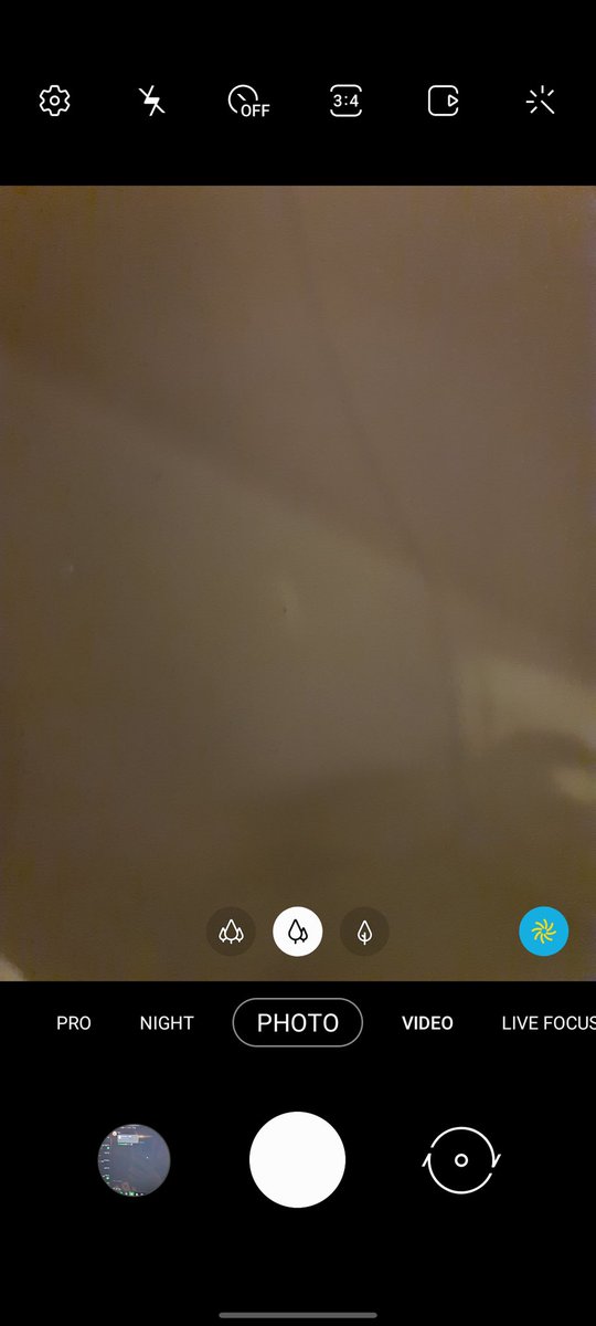 4. Fingerprint is mostly the same (speed-wise), with similar accuracy. But the smoothness is far better compared to what I've experienced with One UI 2.5. Night mode is similar and the camera UI is only slightly different. https://twitter.com/OrlandoNtprdj10/status/1336234380268765185?s=20