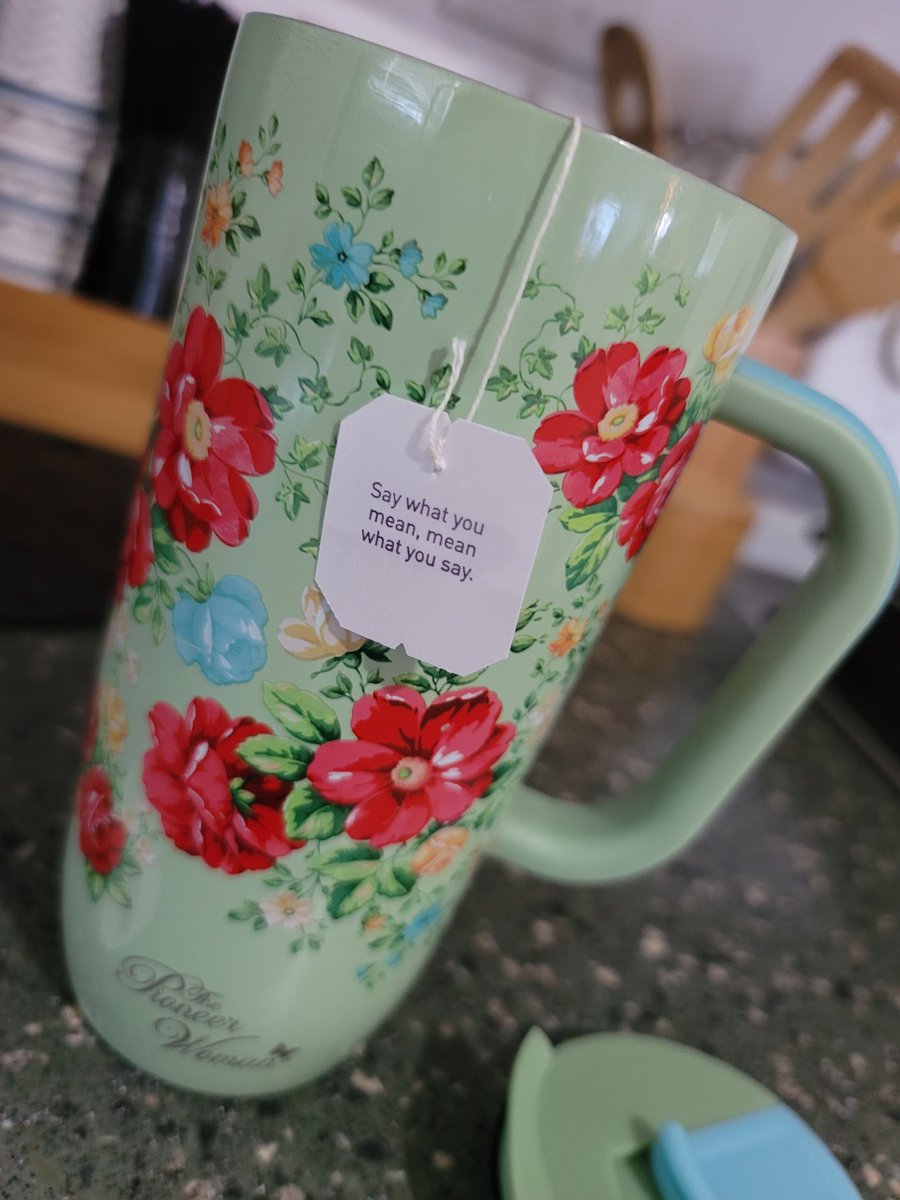 Queen 👑 tweet media