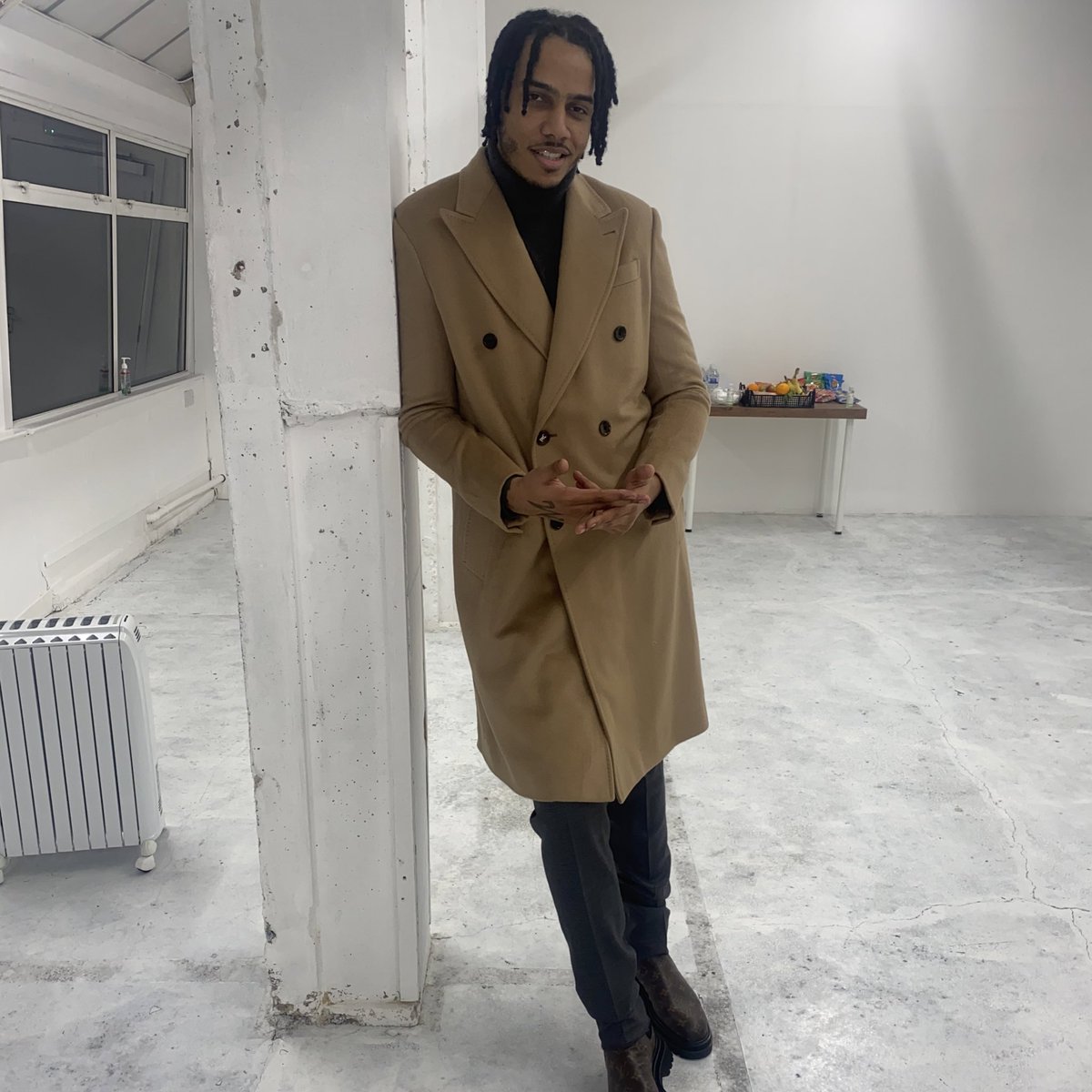 ajtracey's tweet photo. same guy 💆🏽‍♂️ https://t.co/xXqcalPdjY