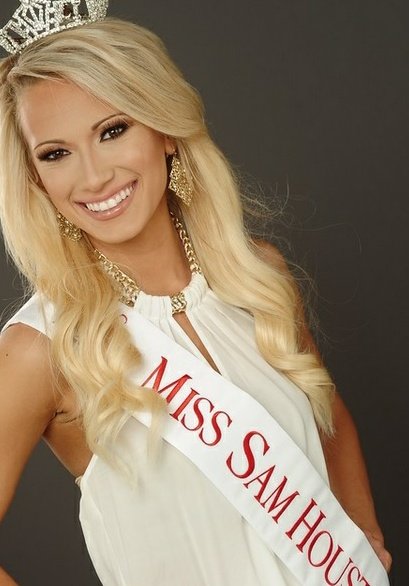 onahotinroof's tweet photo. Sam Houston opposed secession.. Sidney Powell's opinion is more of a beauty pageant answer than a learned opinion from a member of the federal bar. https://t.co/Uzx89T1IP5