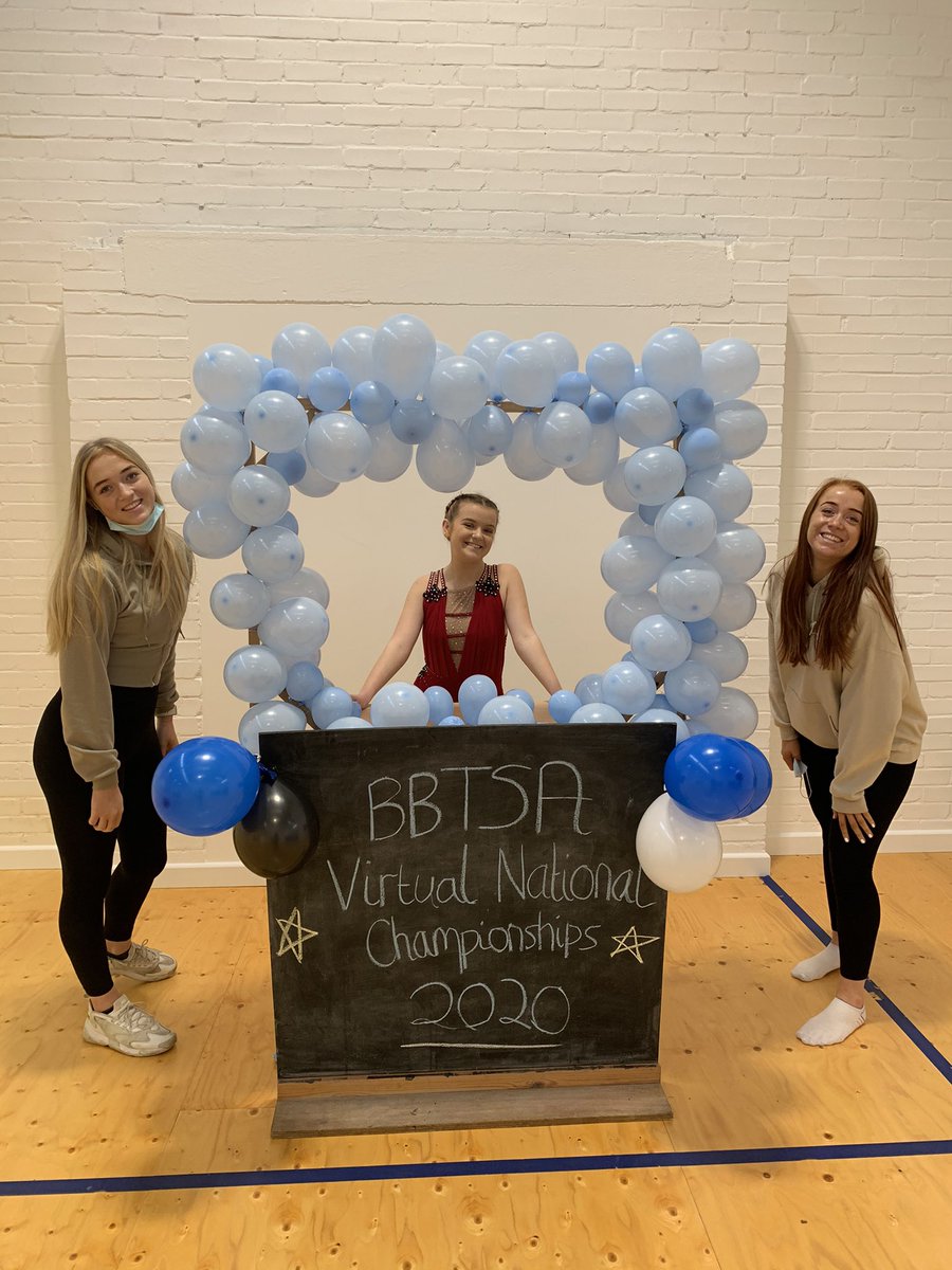 Avian Dance School tweet media