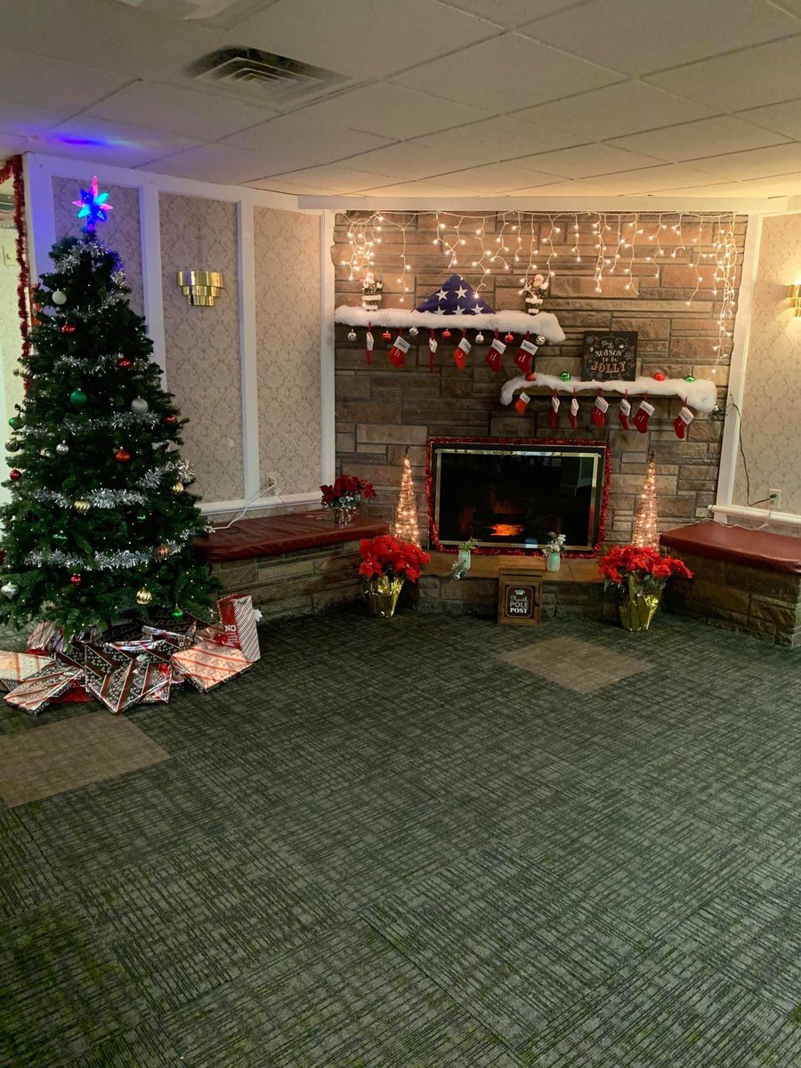 Guilly47's tweet photo. American Legion Post #18 is doing a toy drive,with all donations going to Dedham residentsWith so many impacted Covid-19we hope for Donations beginning on 12/13through 12/20from 12-8pm.Please drop off your unwrapped toys in the bins on the
Cash donations and gift cards are also https://t.co/P6vdFAQVRH