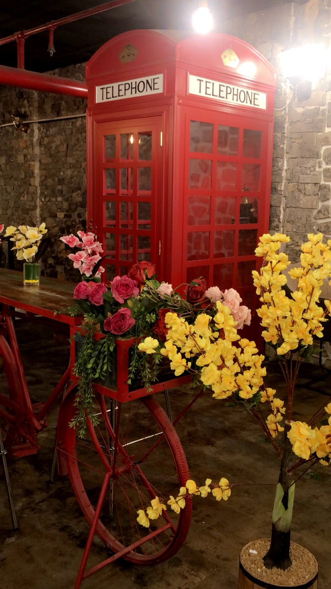 Mun23ra's tweet photo. MUGS AVENUE : 
📍 الموقع :حي العقيق
المكان جميل ورايق وجلساتهم جميلة جدا 💗 https://t.co/GZLY8VkJKU