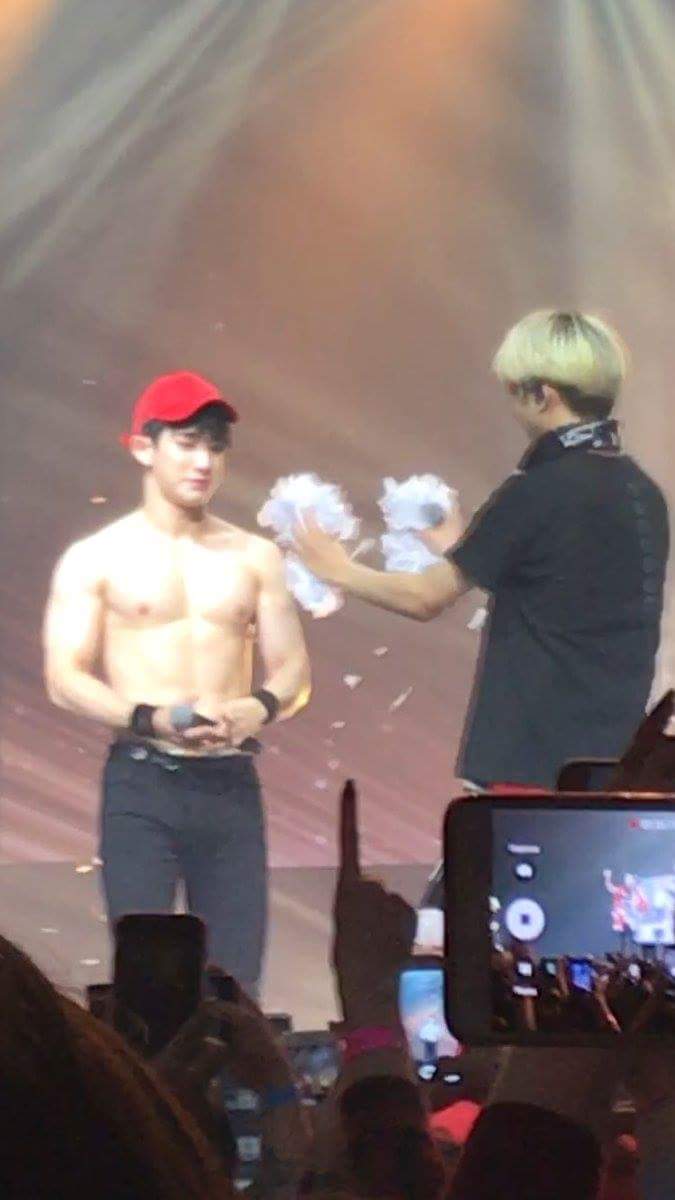  #WONHO  #MINHYUK  #원호  #민혁  @OfficialMonstaX  @official__wonho