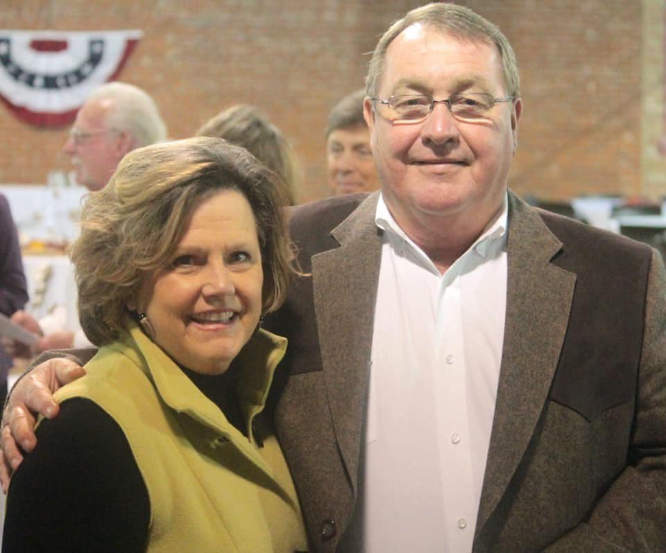 blakewilliamsAL's tweet image. Prayers for the Blakely family in the passing of Debbie Blakely! Such a sweet lady and friend! RIP.