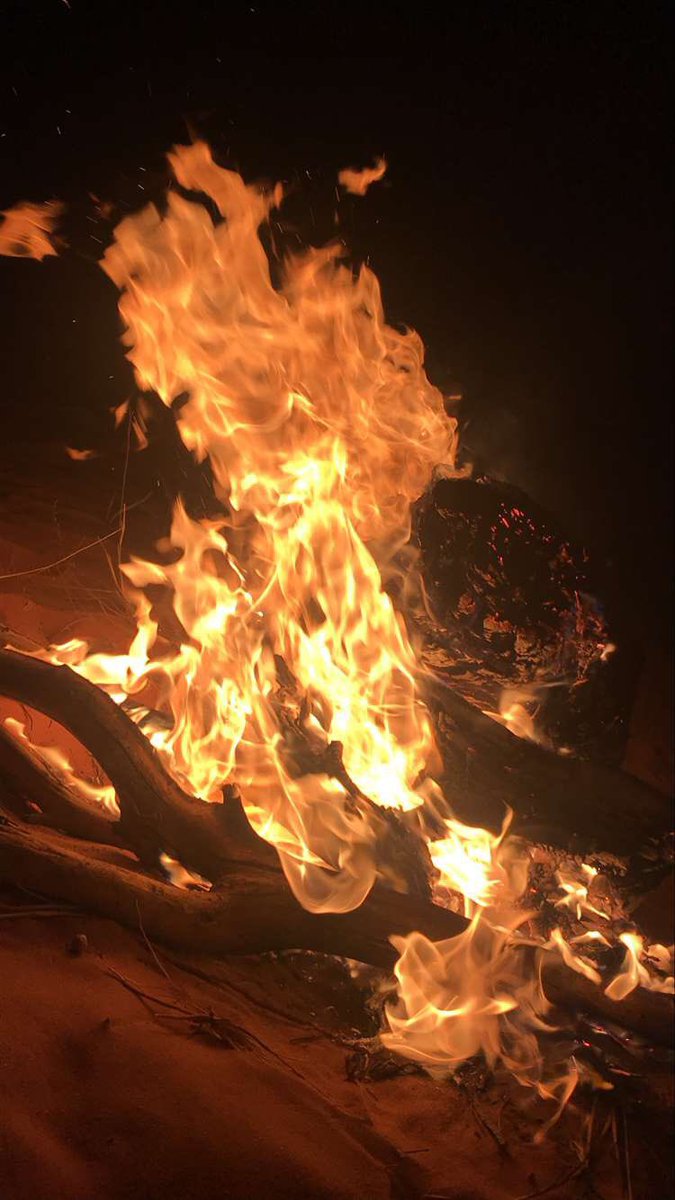 #برد_الشتاء_يحتاج_الي

شبة نار 🔥 

.