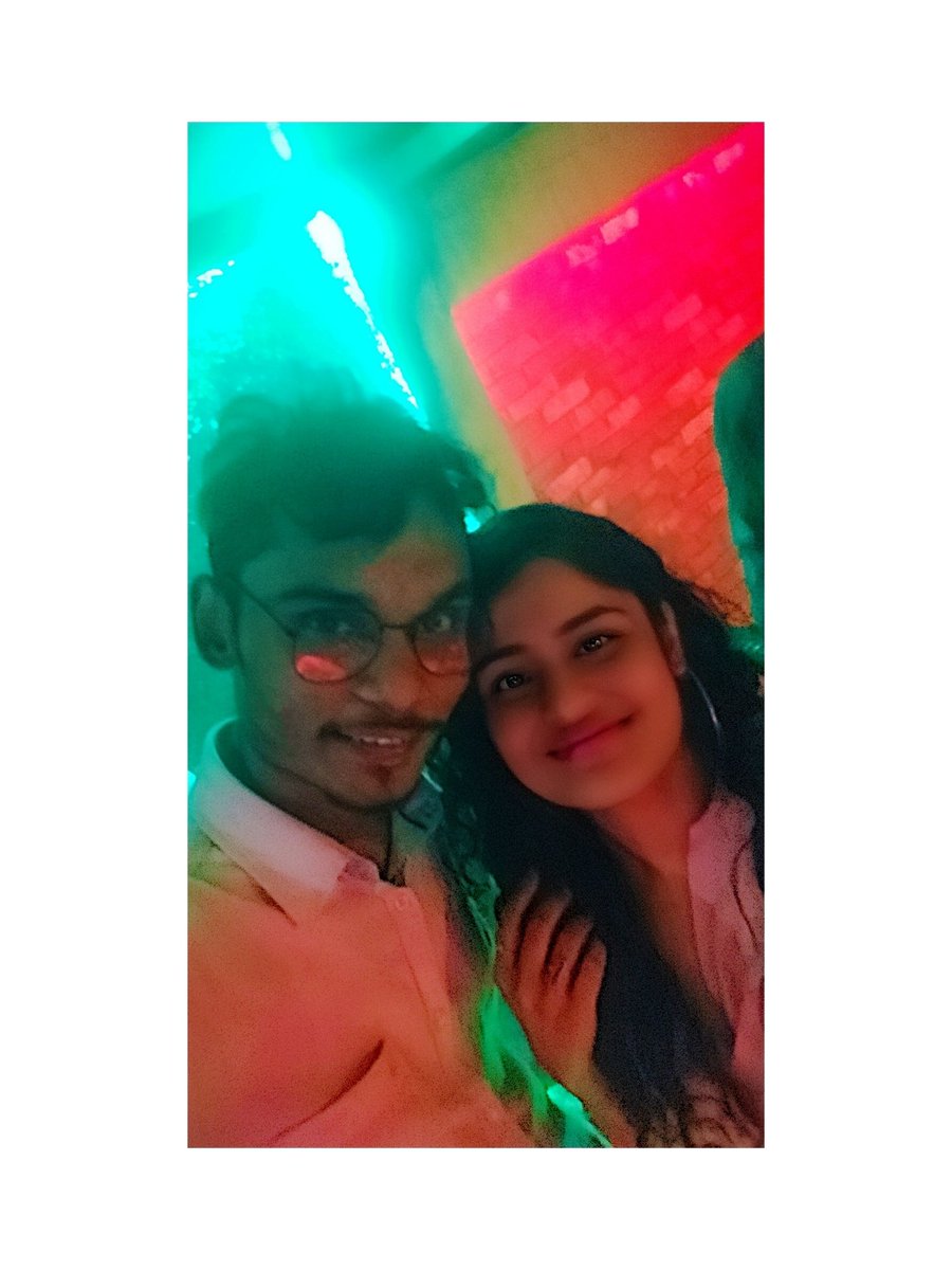 akashdasprofile's tweet photo. Winter Party, Me with Tithi 
Have fun❤️❤️ https://t.co/70kIG1wcCS