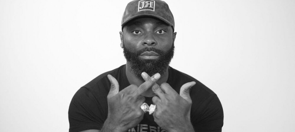 Meme les gimmicks lui sont propres et sont même reprises par certaines personnalités du sport!